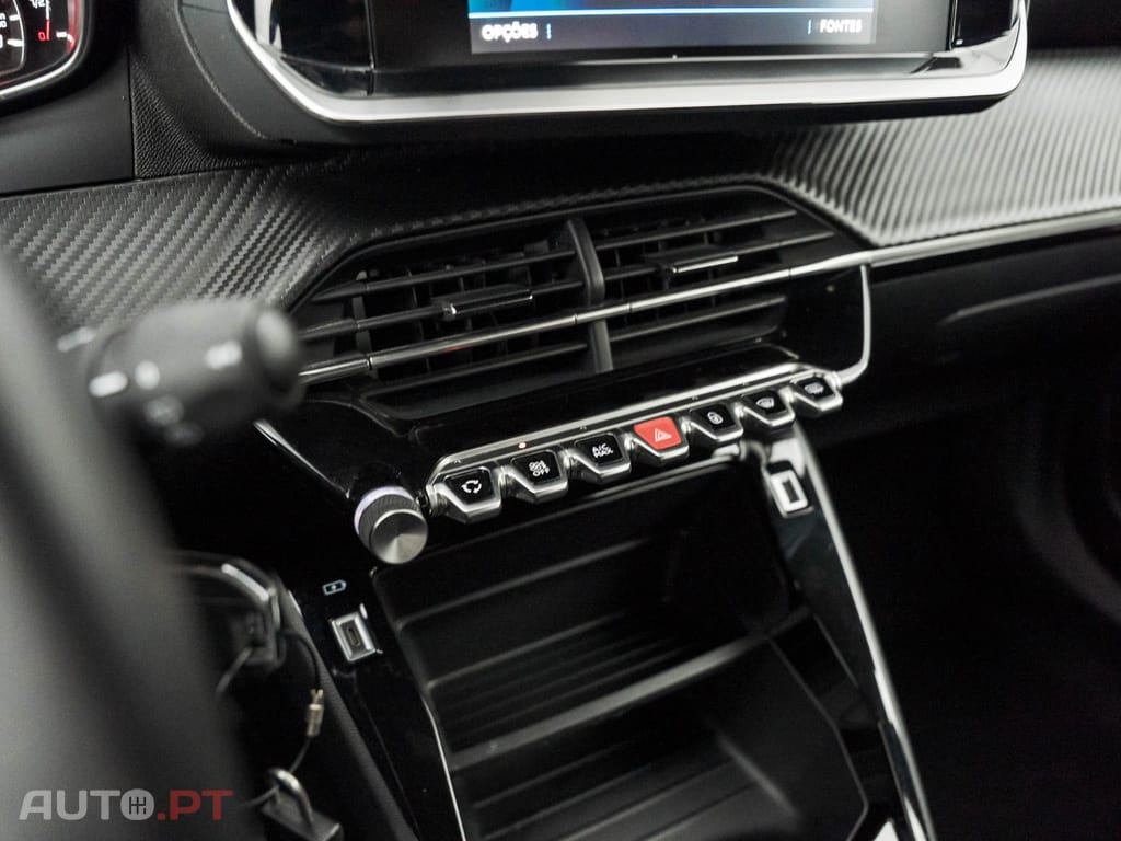 Peugeot 2008 1.2 PureTech Active Pack