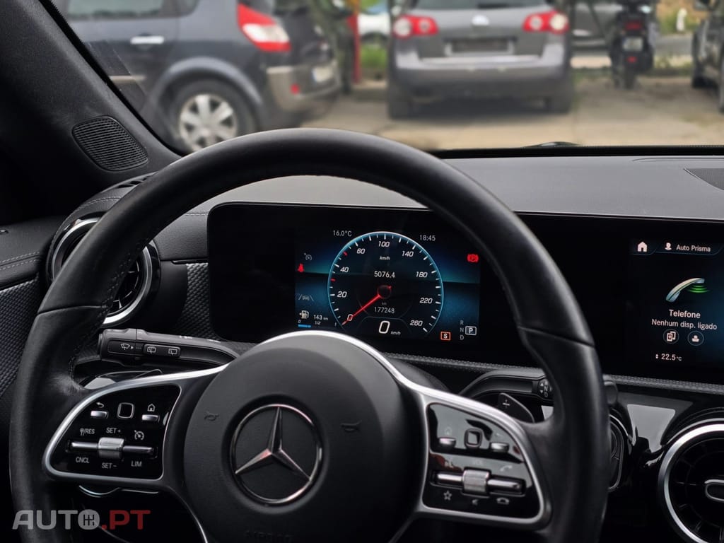 Mercedes-Benz CLA 180 d Shooting Brake Style Plus Aut.