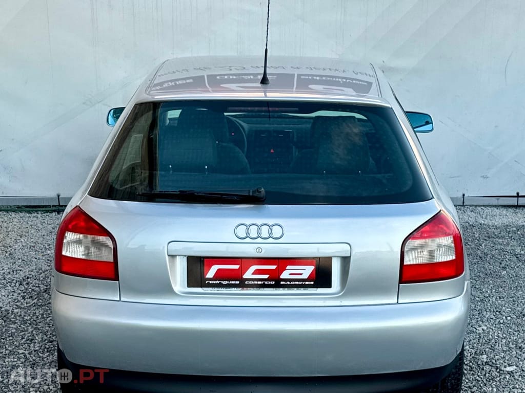Audi A3 1.6 Attraction