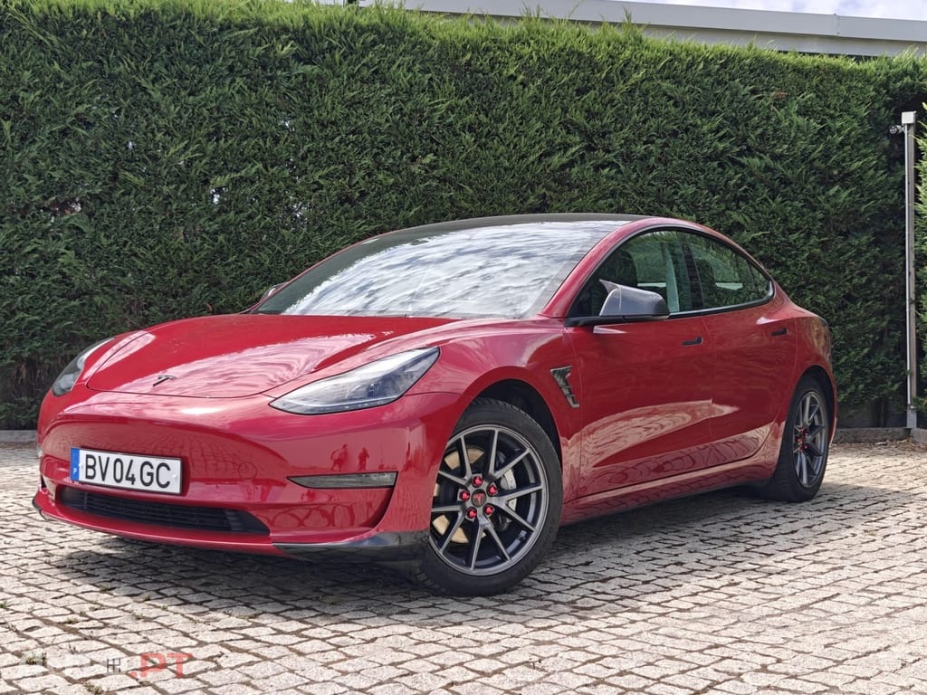 Tesla Model 3 Long Range Tração Integral