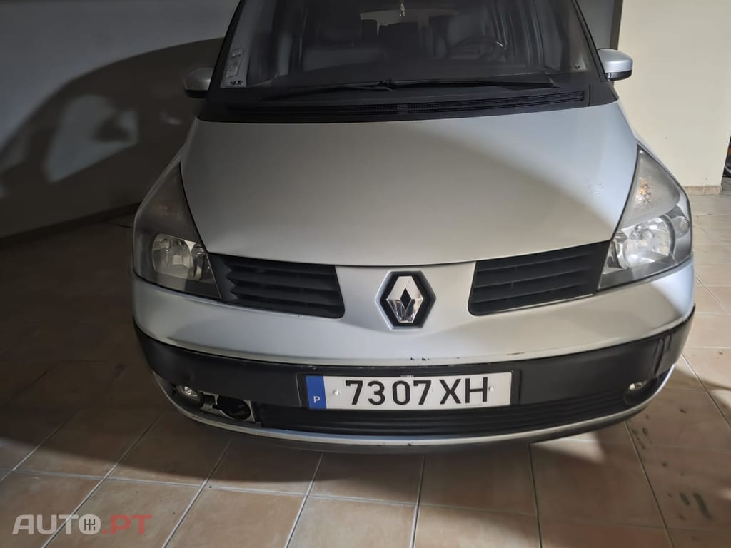 Renault Espace 2.2 dCi Initiale 6L