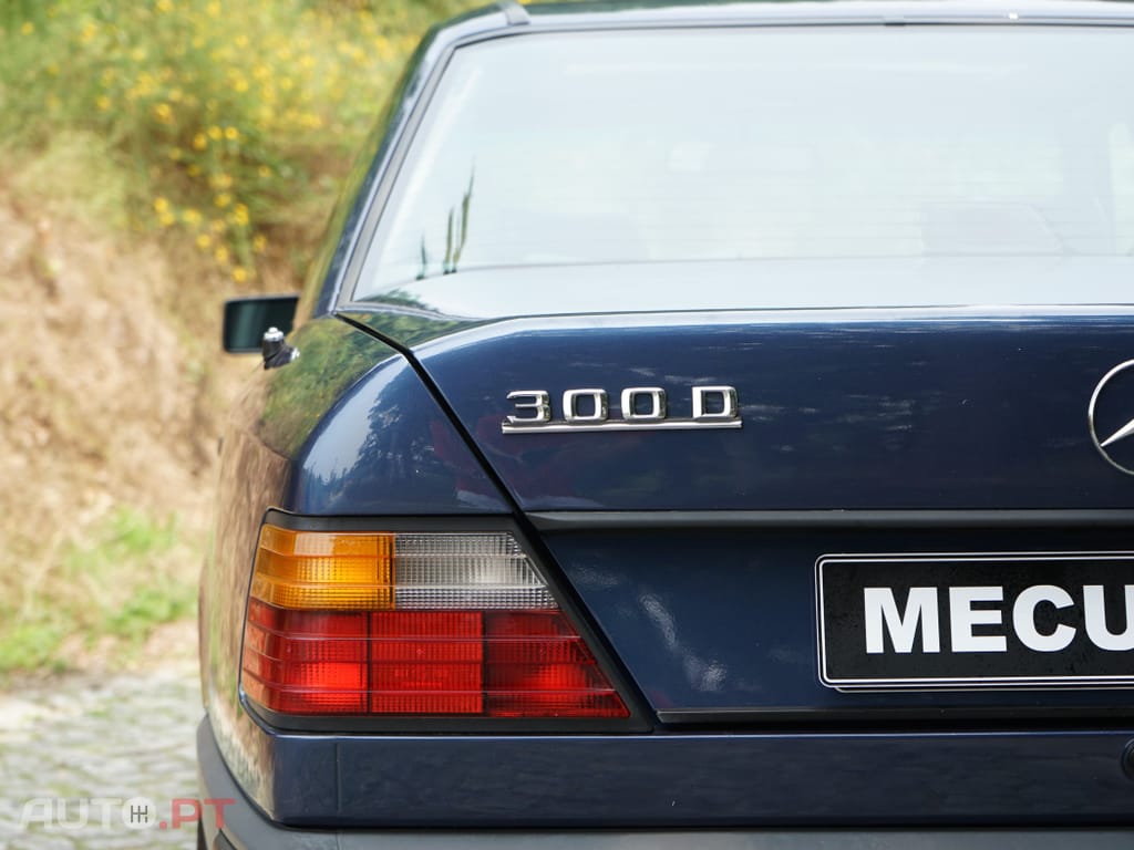 Mercedes-Benz 300 D 4 MATIC W124