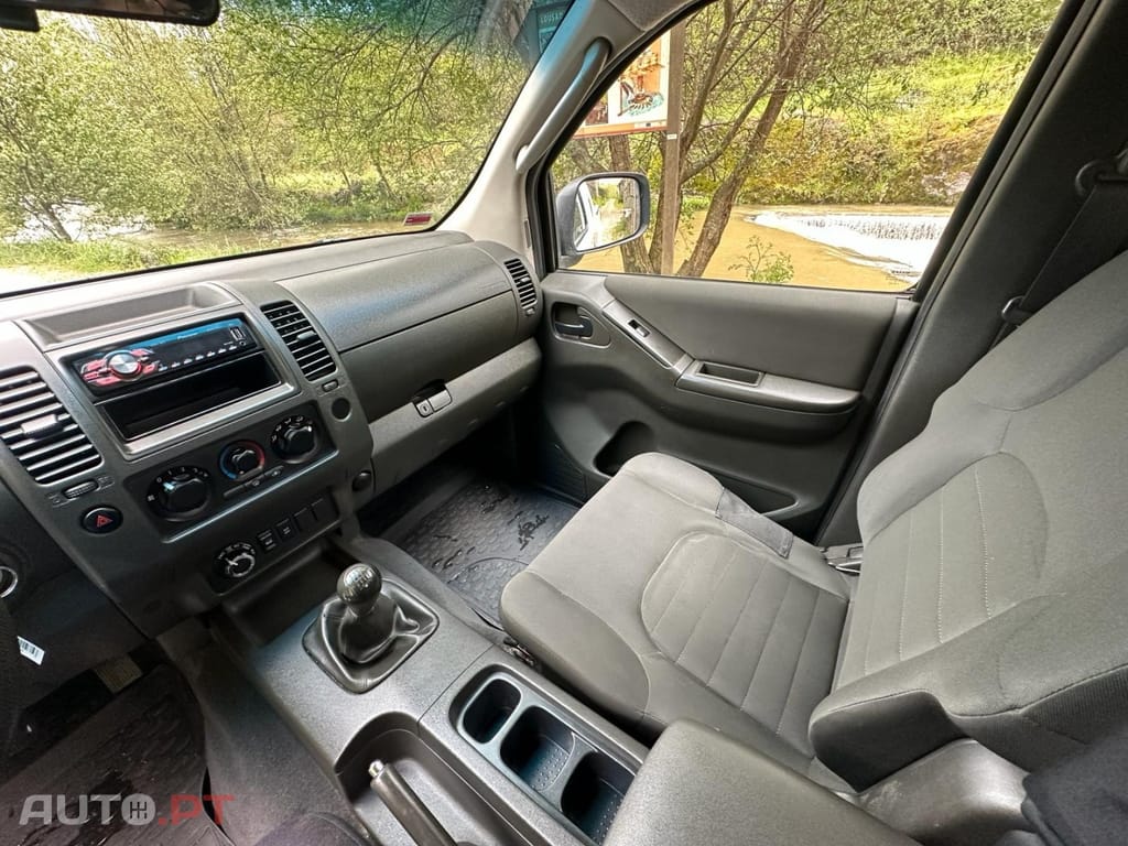 Nissan Navara 2.5 dCi CD LE 4WD