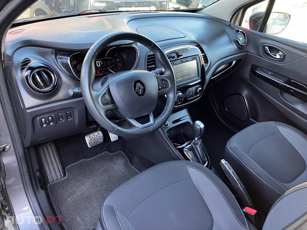 Renault Captur 1.2 TCe Exclusive EDC