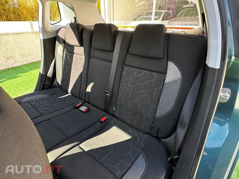 Peugeot 2008 1.2 PureTech Style