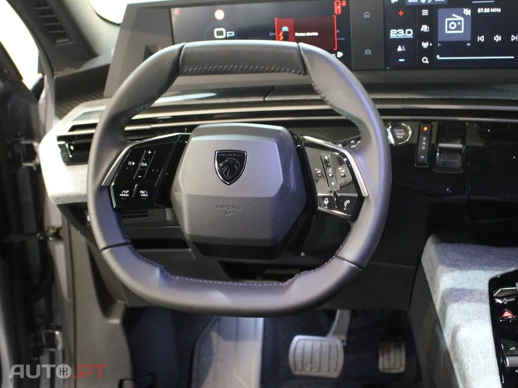 Peugeot 3008 1.2 Hybrid Allure e-DCS6