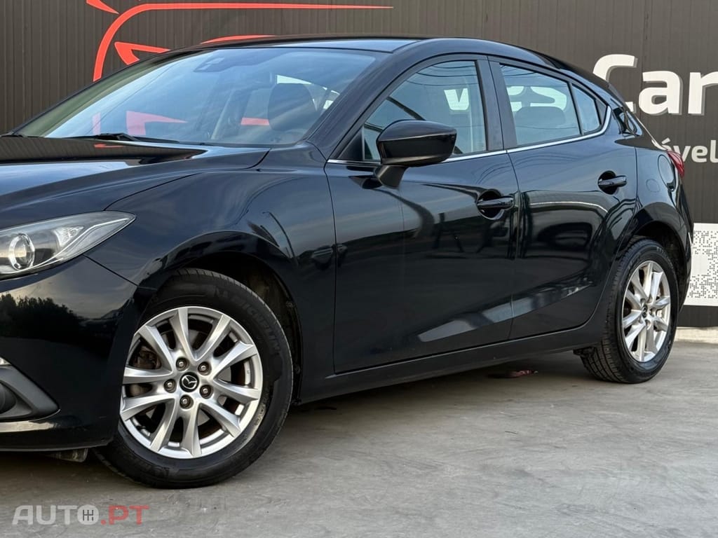 Mazda 3 1.5 Sky-D Evolve