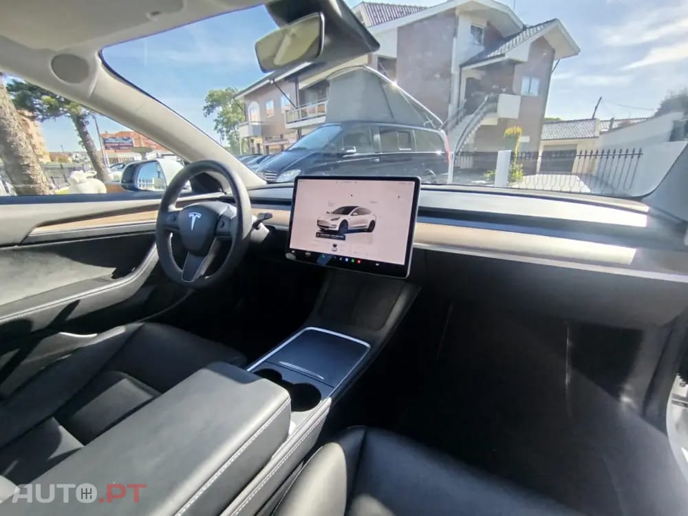 Tesla Model 3 Long Range Tração Traseira