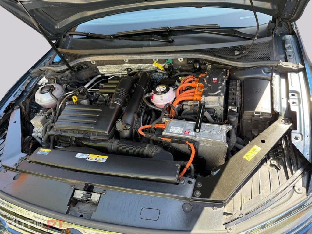 Volkswagen Passat TSI Plug-In GTE I.V.A DEDUTIVEL