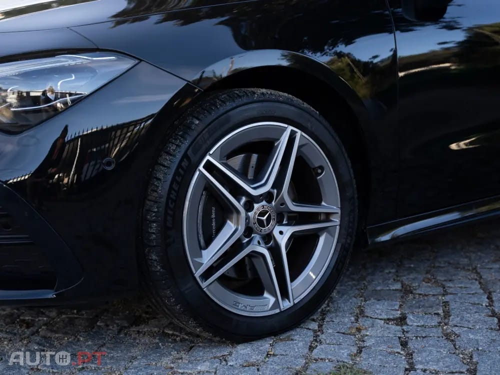 Mercedes-Benz CLA 250 e Shooting Brake AMG Line