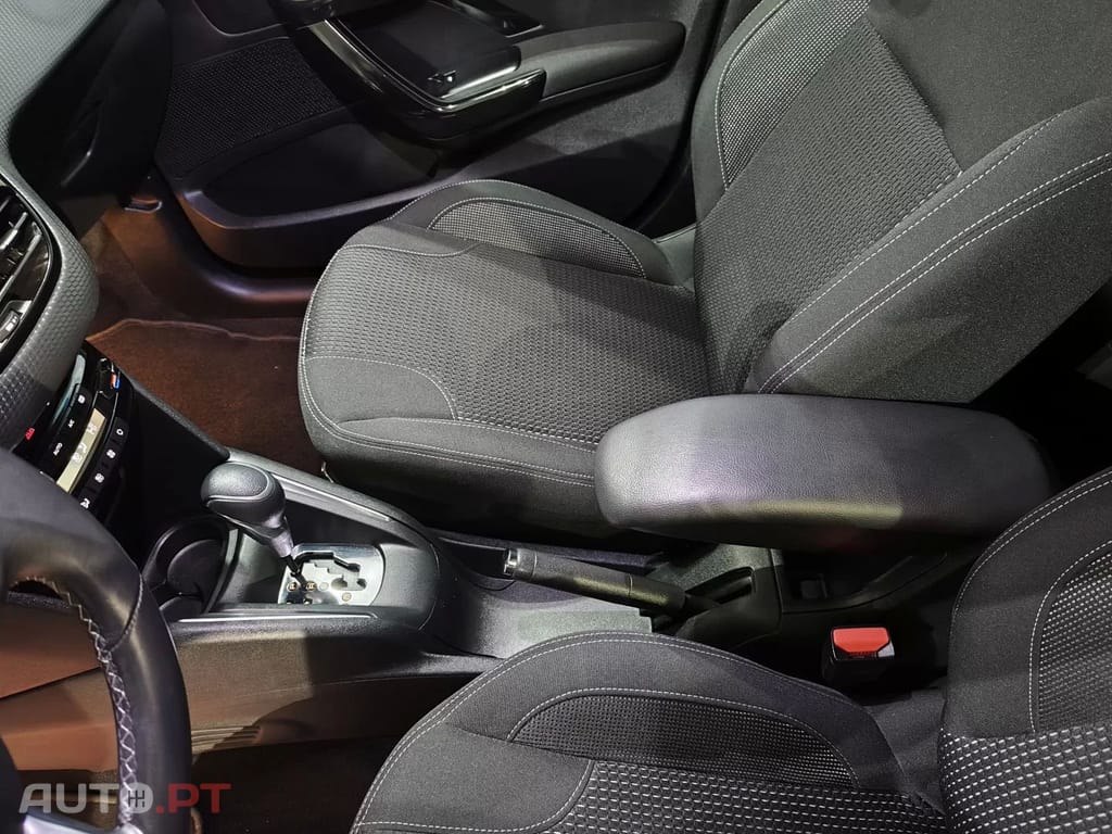 Peugeot 208 PureTech 110 Stop & Start EAT6 Tech Edition