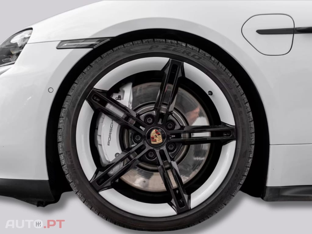 Porsche Taycan I.V.A DEDUTIVEL GTS 