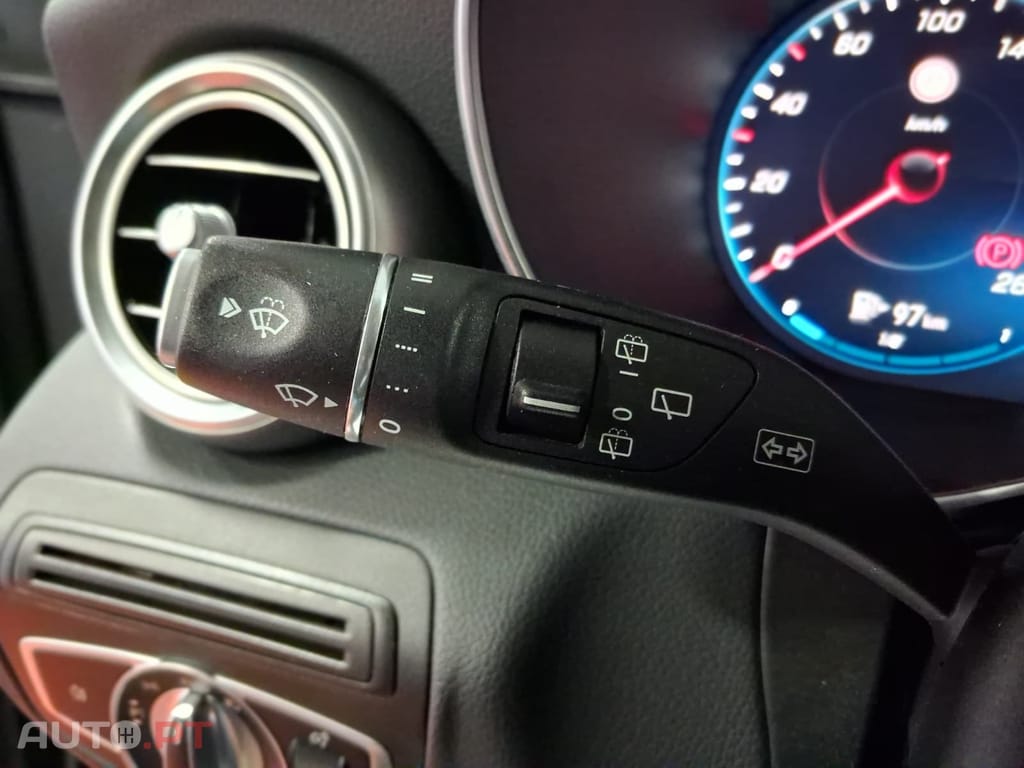 Mercedes-Benz GLC 300 de 4MATIC AMG Line