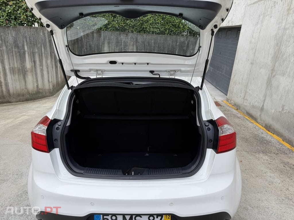 Kia Rio 1.2 CVVT LX
