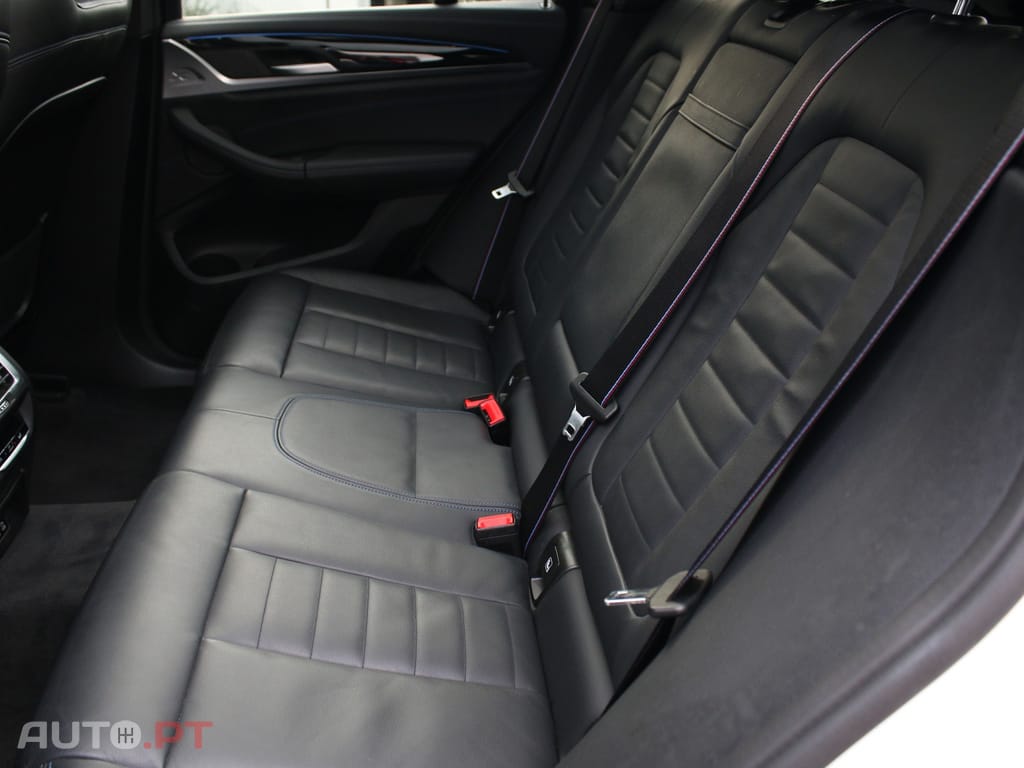 BMW iX3 M Sport Impressive