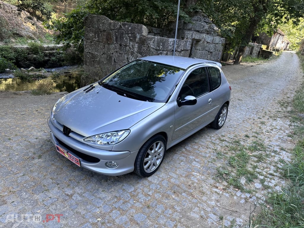 Peugeot 206 1.6 HDi XS