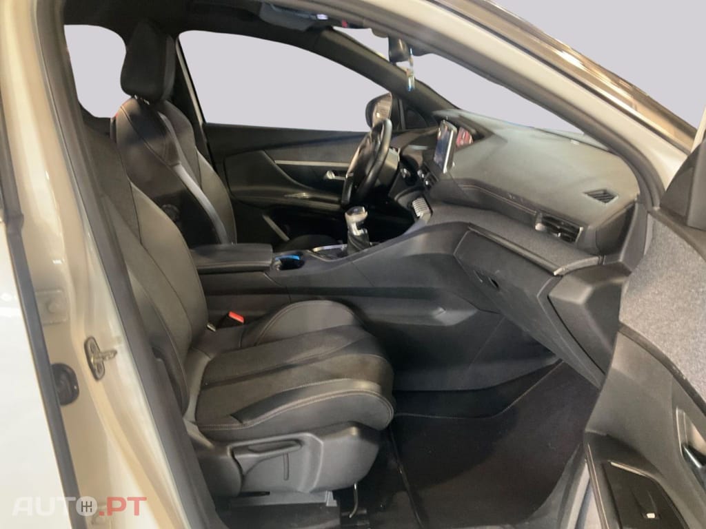 Peugeot 5008 GT