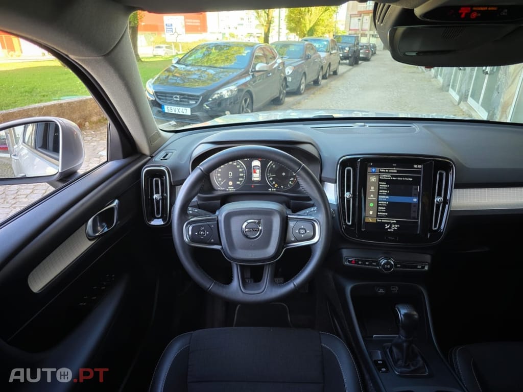 Volvo XC40 2.0 D3 Momentum
