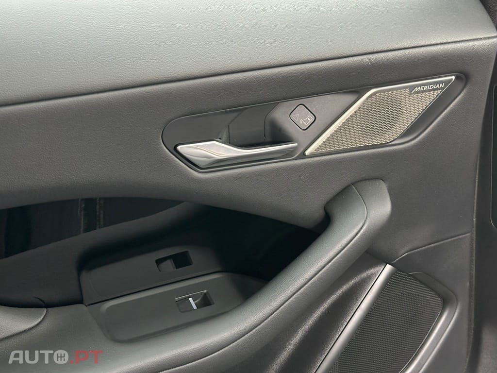 Jaguar I-Pace EV400 AWD HSE