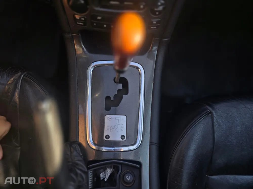 Peugeot 607 2.2 HDi Ebène Automatic