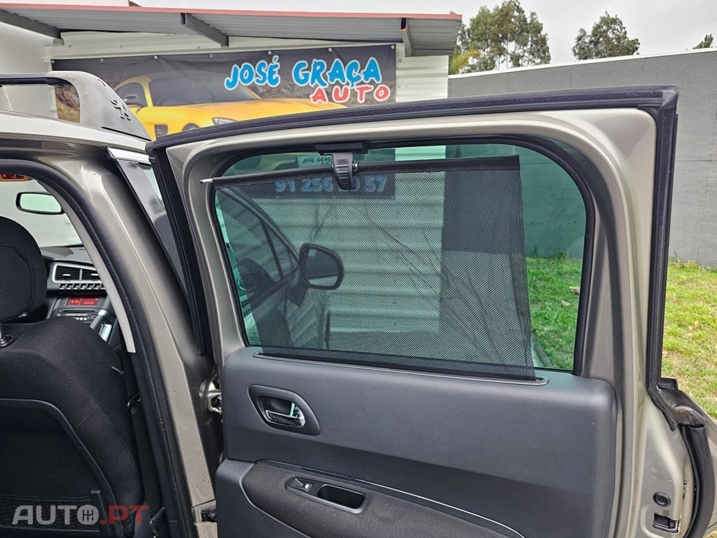 Peugeot 3008 1.6 HDi Premium