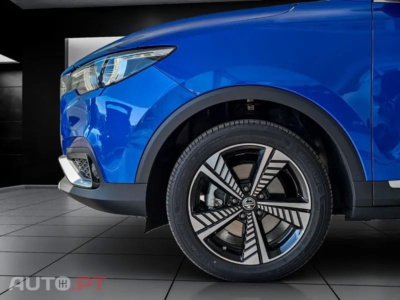 MG ZS 44.5 kWh Luxury