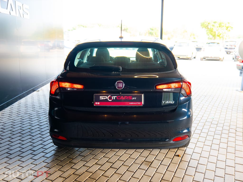 Fiat Tipo 1.3 M-Jet Lounge