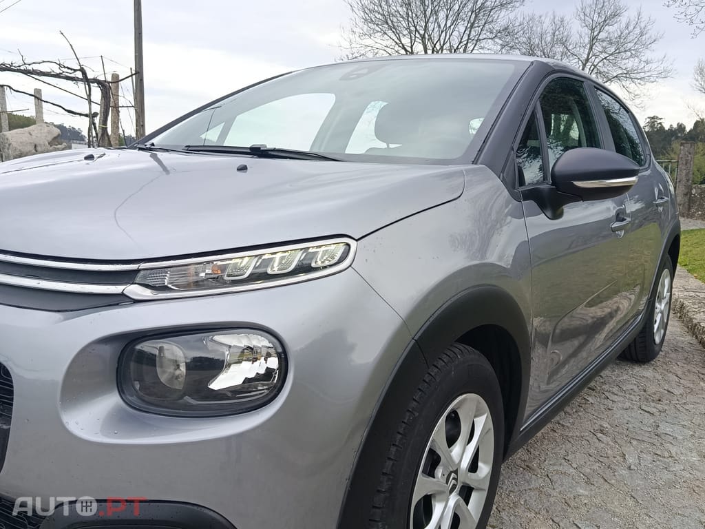 Citroen C3 PureTech attraction