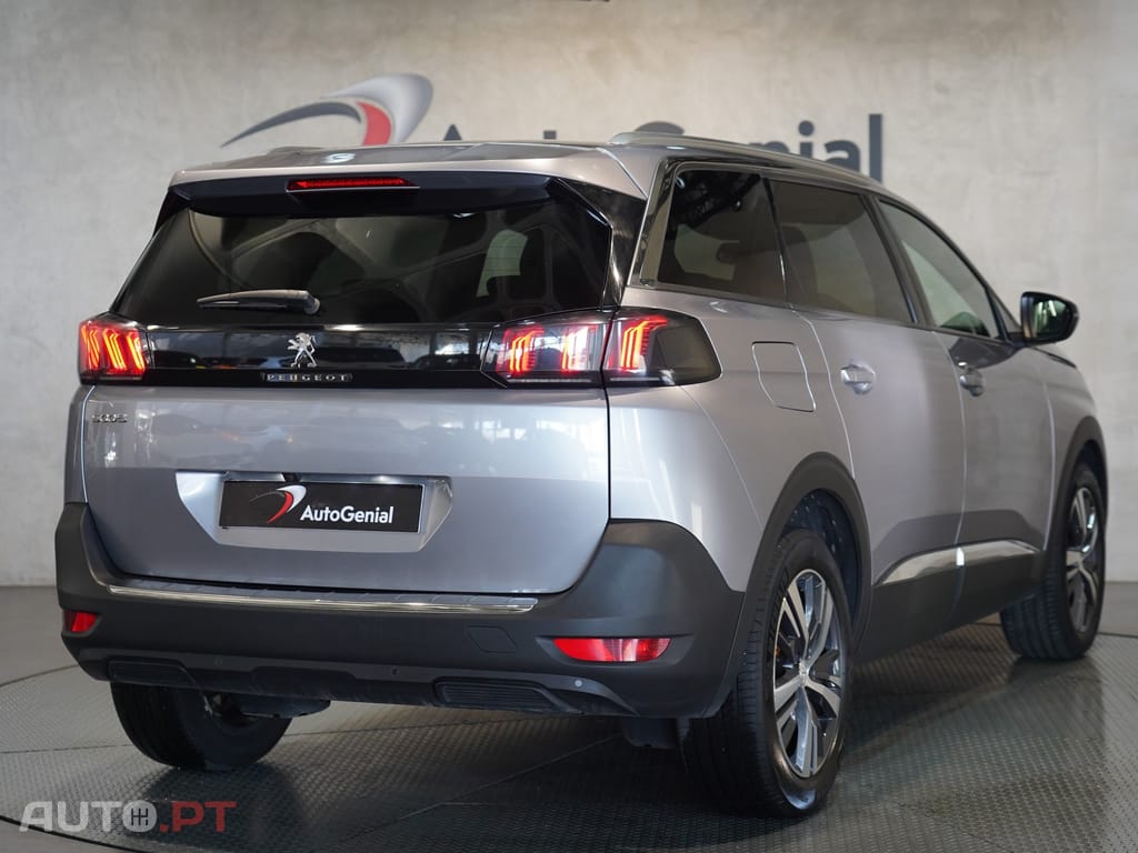 Peugeot 5008 1.2 PureTech Allure Pack