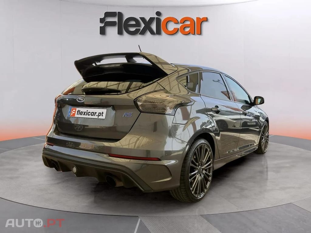 Ford Focus 2.3 EcoBoost RS Pack Performance