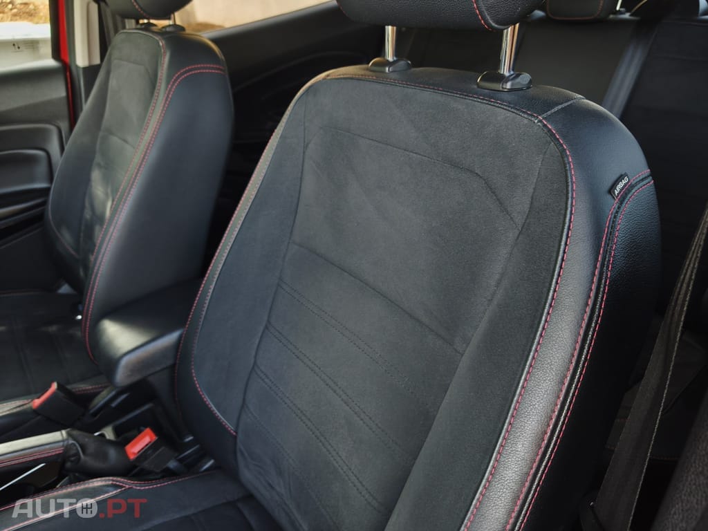 Ford EcoSport 1.0 EcoBoost ST-Line Black Edition — fotografia 27