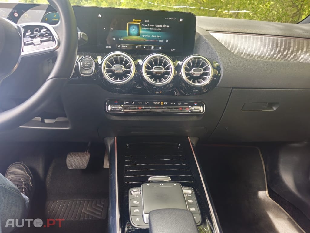 Mercedes-Benz GLA 180 d 8G-DCT
