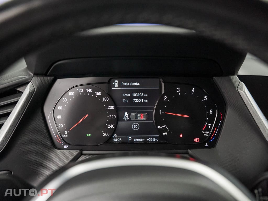 BMW 118 i Pack Desportivo M Auto