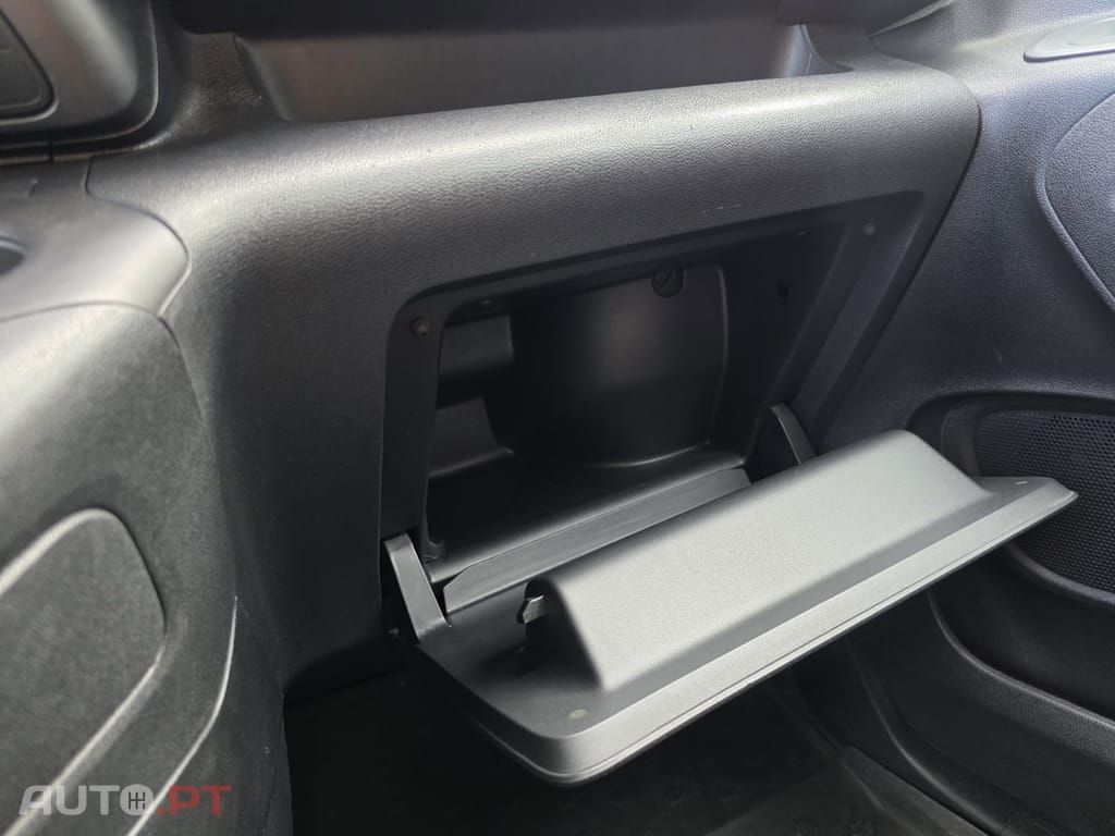 Peugeot Partner Blue HDi