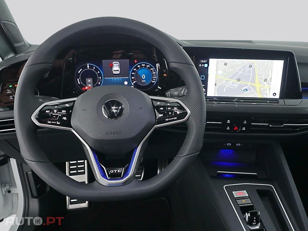 Volkswagen Golf I.V.A DEDUTIVEL GTE 1.4 TSI e-Hybrid DSG 