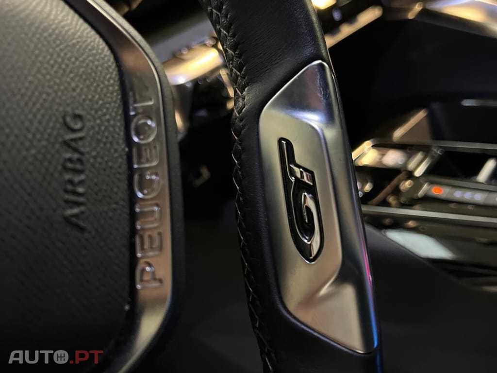 Peugeot 3008 1.6 Hybrid GT e-EAT8