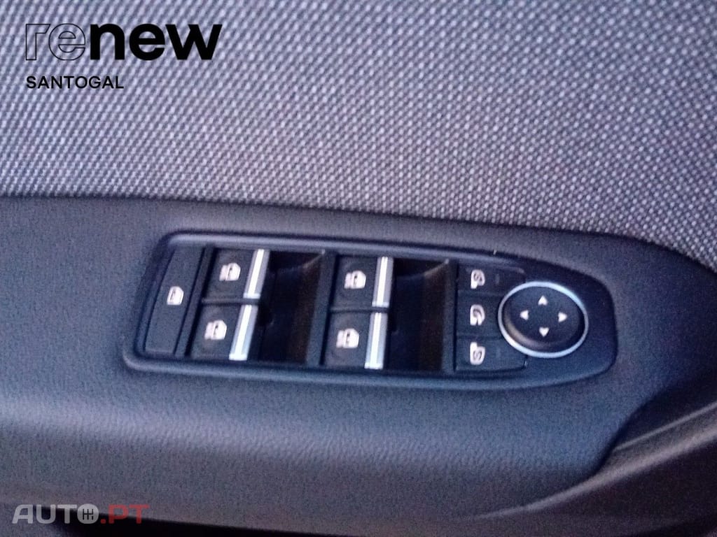 Renault Captur Captur Techno Bi-Fuel 100