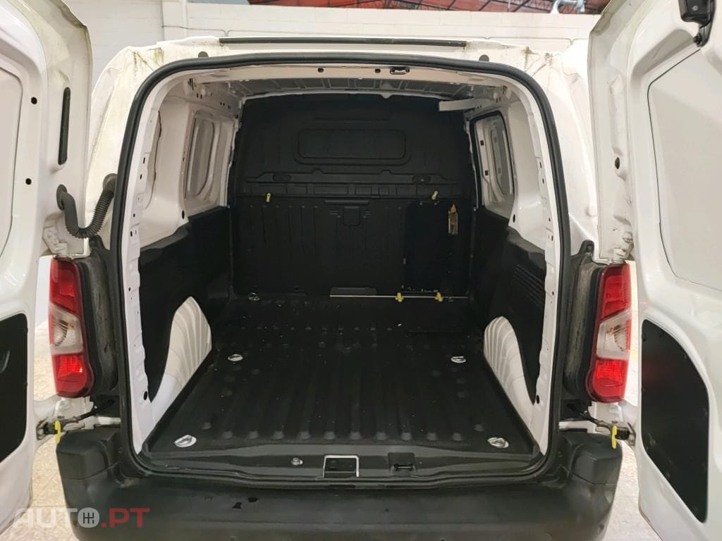 Peugeot Partner PARTNER 1.6 BlueHDi L1 Pro