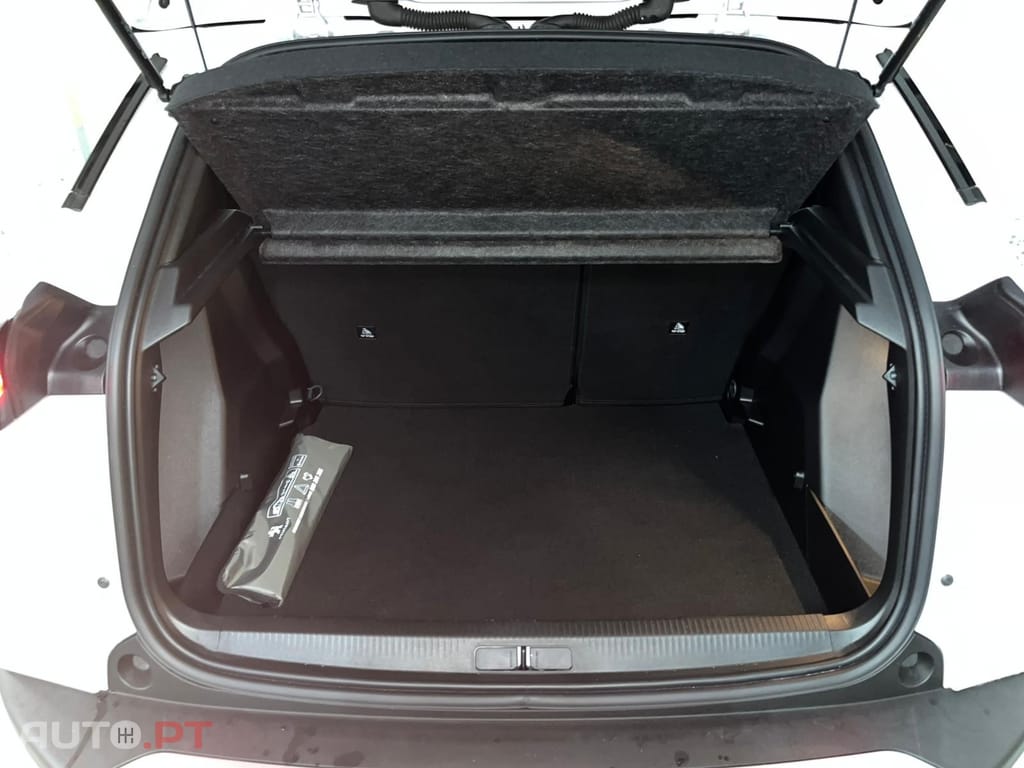 Peugeot 2008 1.2 PureTech Active