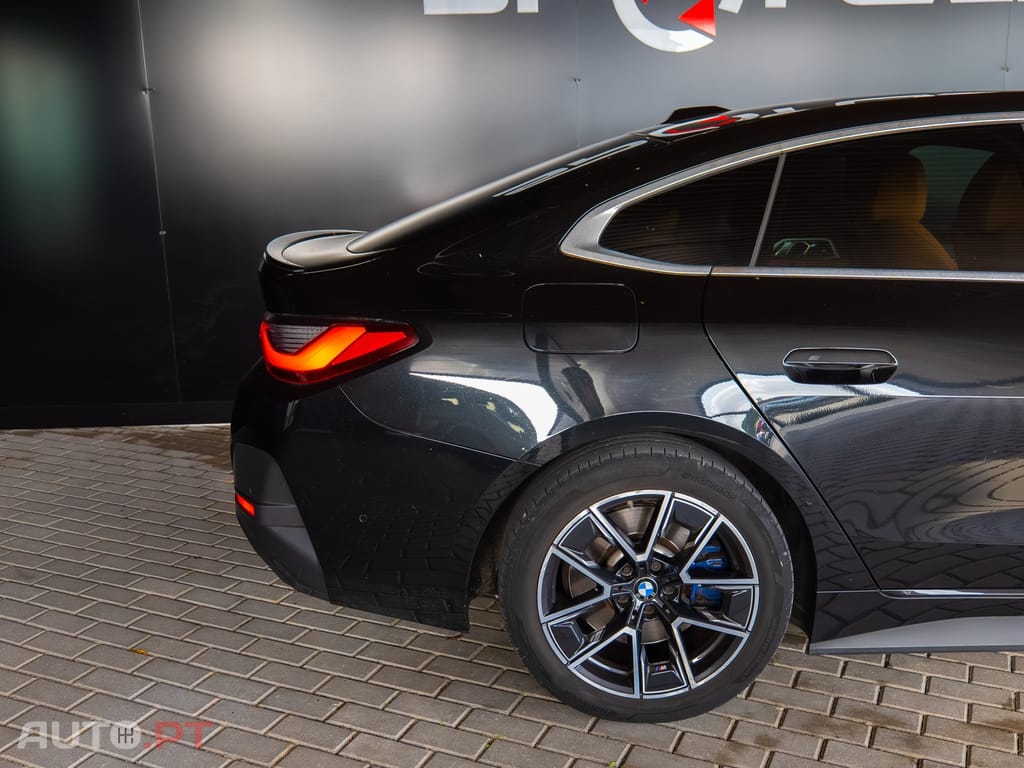 BMW 420 d Desportiva M Auto