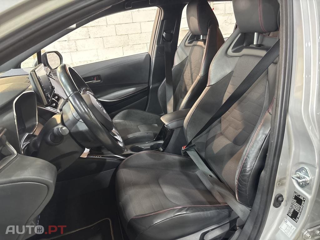 Toyota Corolla Touring Sports 1.8 Hybrid Exclusive
