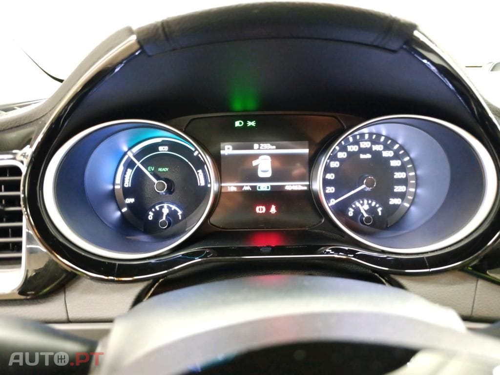 Kia Xceed 1.6 GDi PHEV Drive