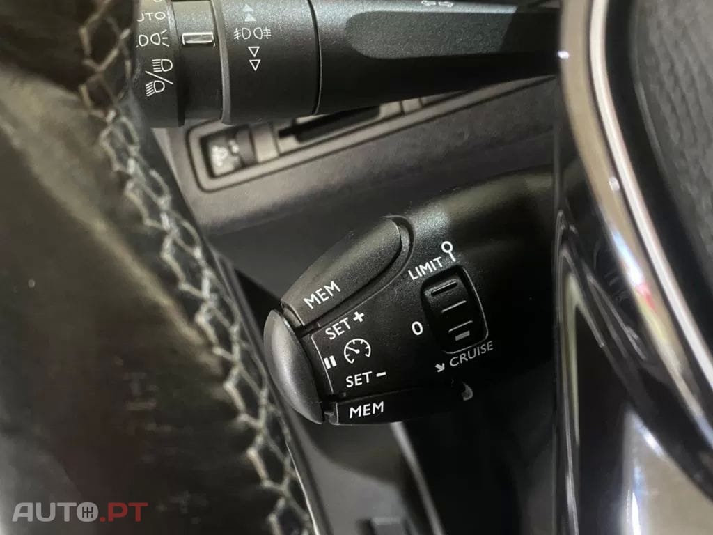 Peugeot 3008 1.2 PureTech Allure