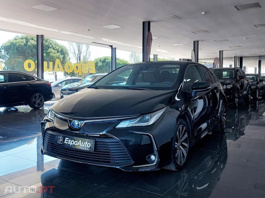 Toyota Corolla 1.8 Hybrid Exclusive