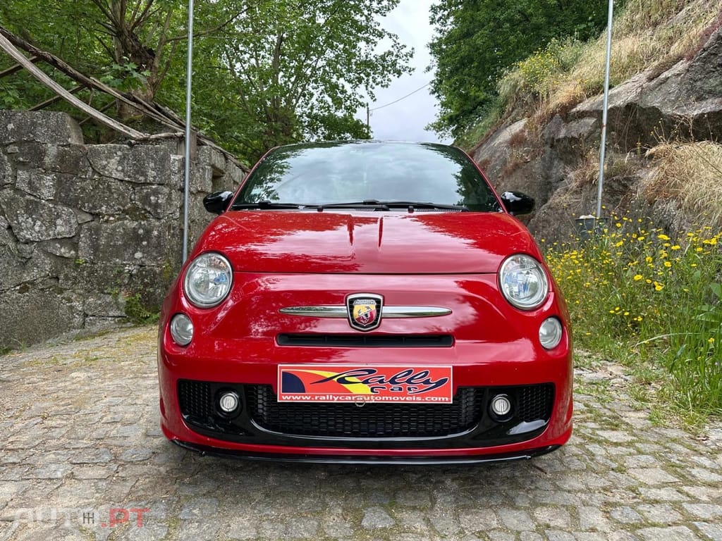 Abarth 500 1.4 T-Jet Competizione