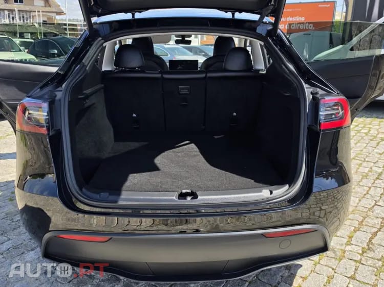 Tesla Model Y Long Range Tração Traseira Premium