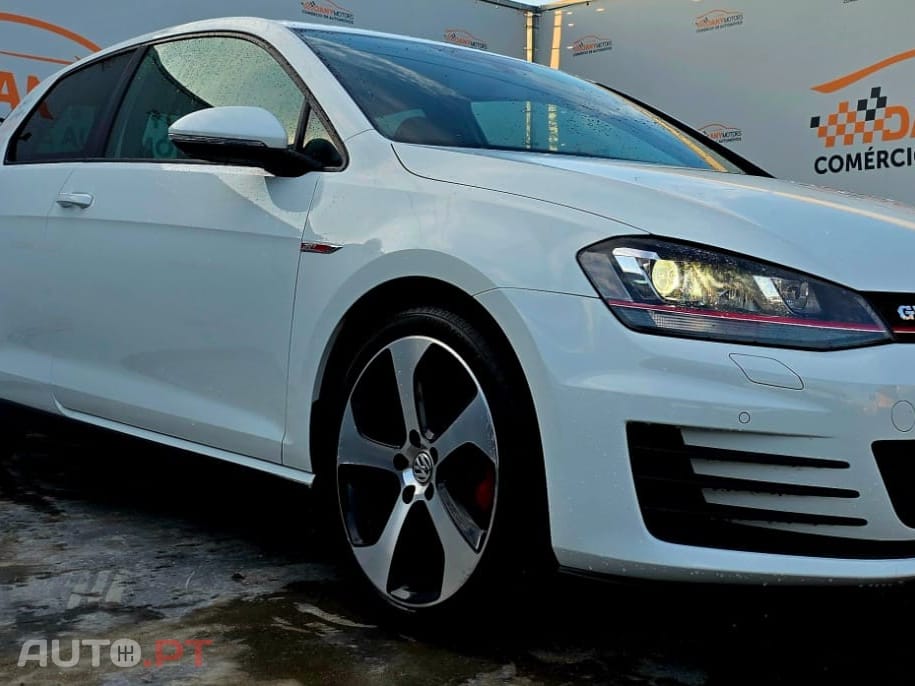 Volkswagen Golf 2.0 TSi GTi