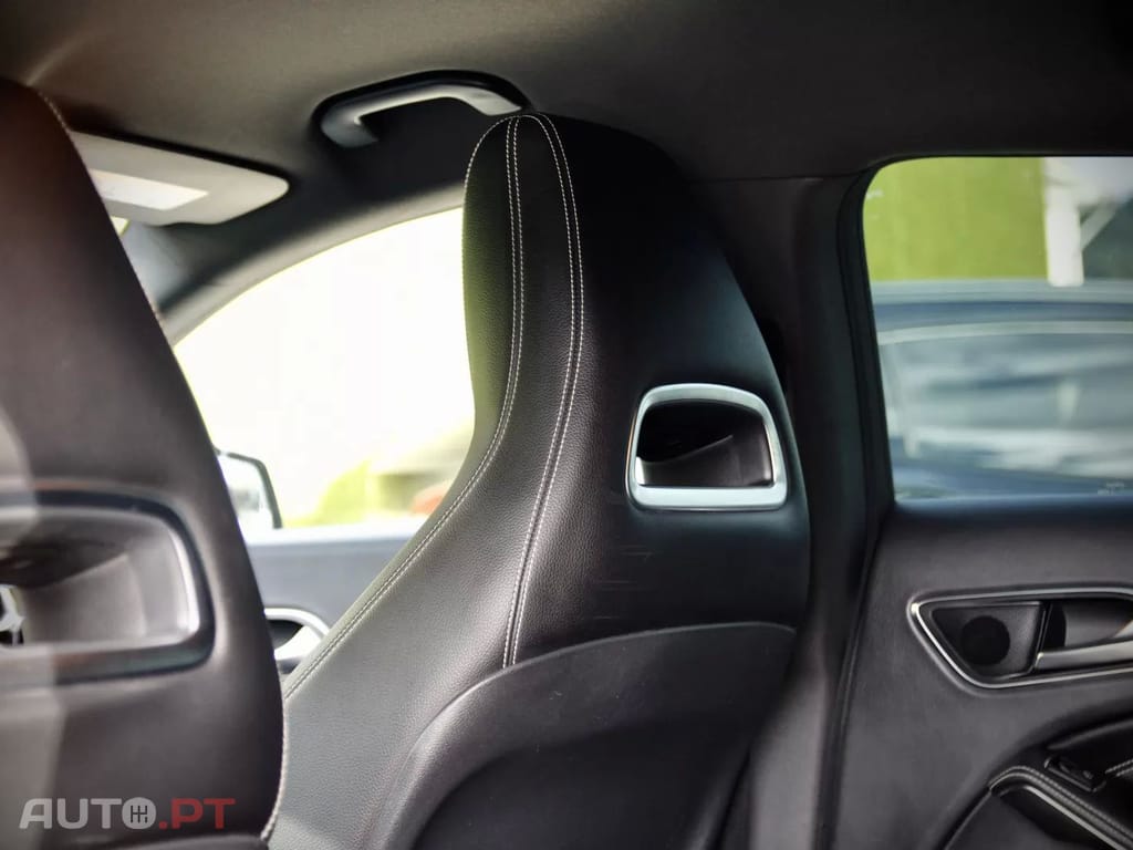 Mercedes-Benz CLA 200 d Shooting Brake AMG Line Aut.