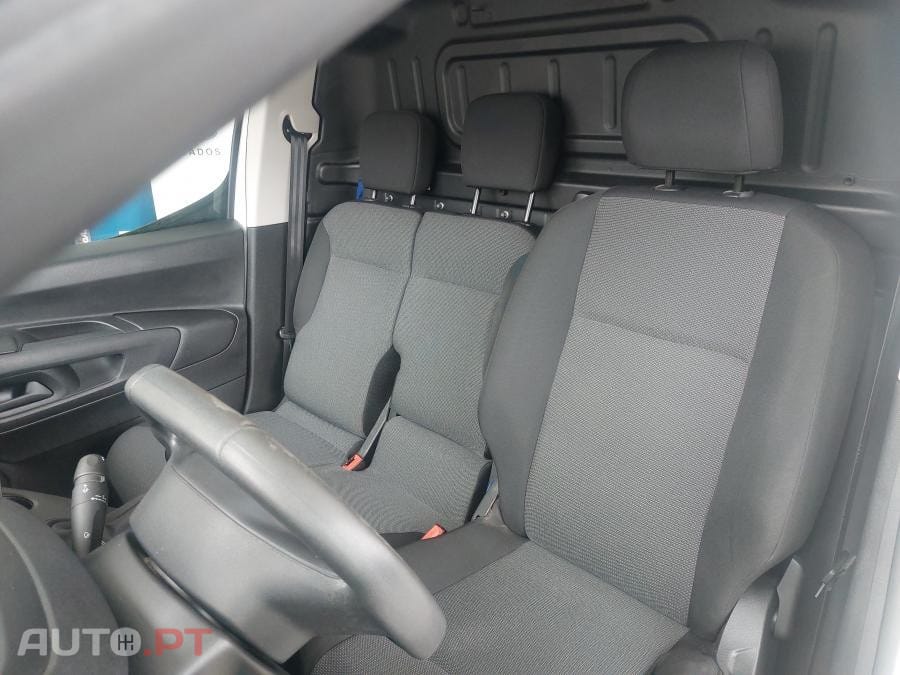 Peugeot Partner 1.5 Bluehdi Pro Standard - IVA Dedutível
