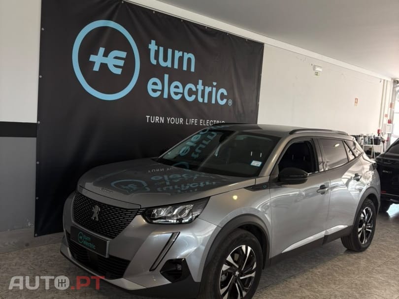 Peugeot E-2008 50 kWh Active